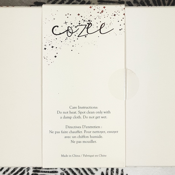 New Cozee Faux Fur Sleep Mask - Picture 6 of 8